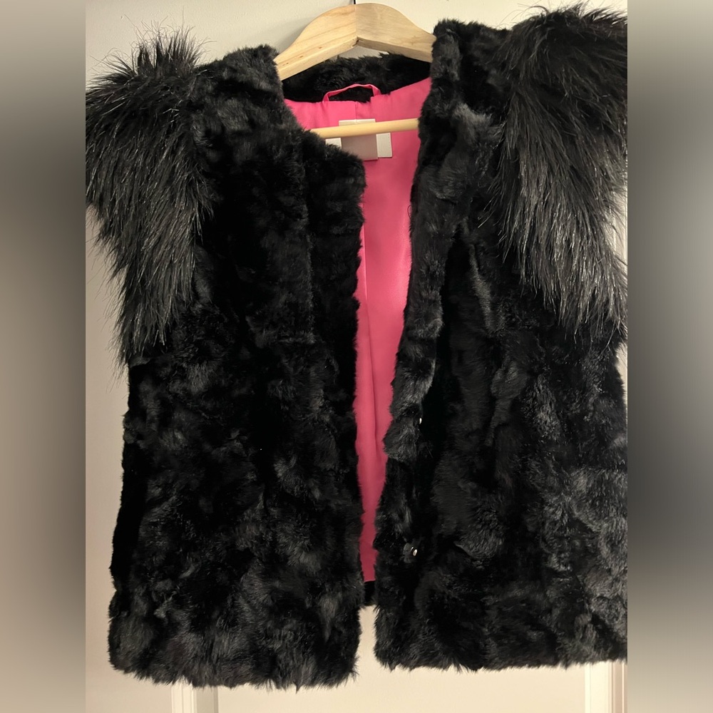 Skaist & Taylor black fur vest XS